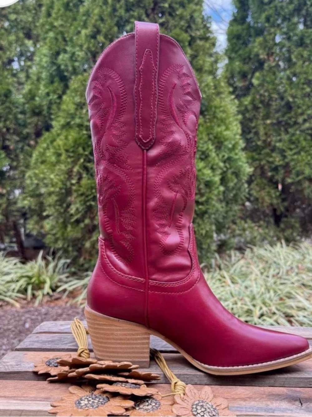 Crimson red air rider cowboy boots size 7 - Picture 2 of 3